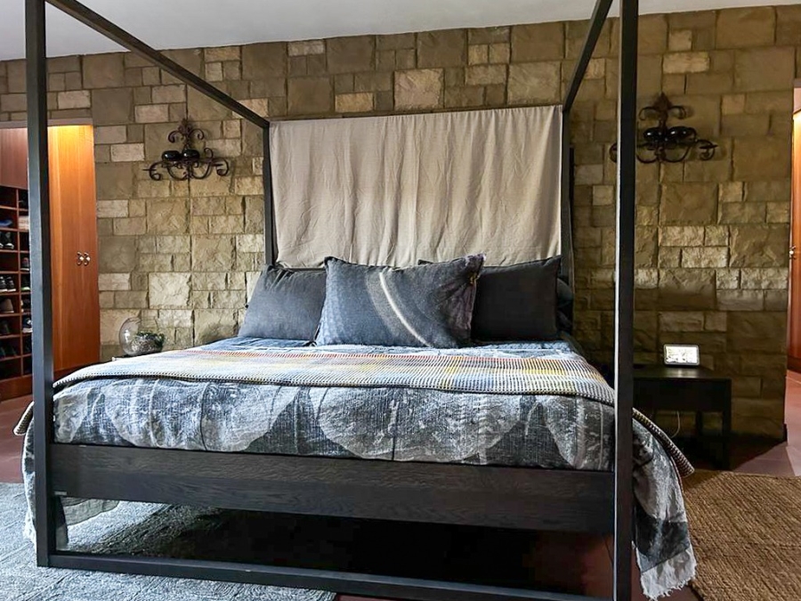 4 Bedroom Property for Sale in Parys Free State